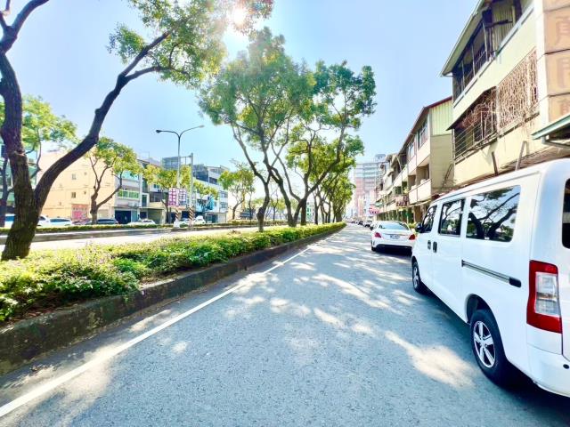 草屯店面-1